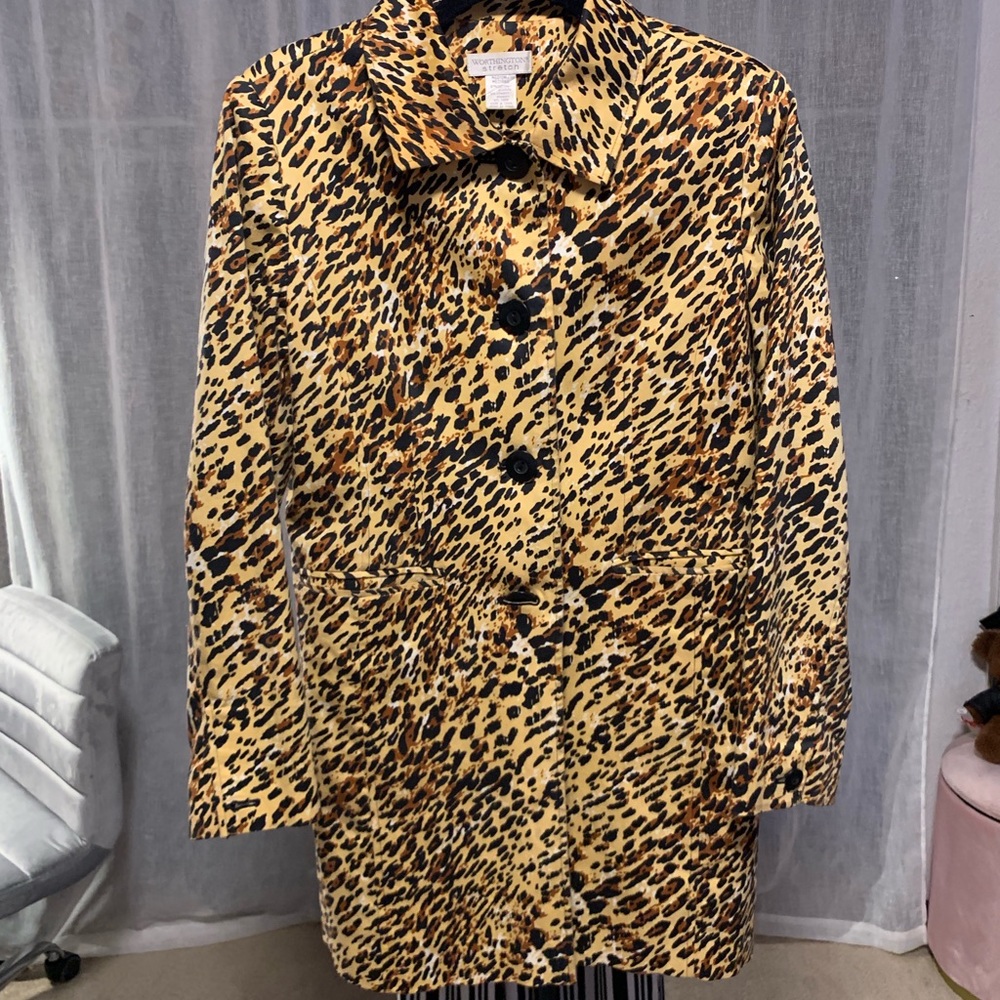 Cheetah trench coat 🧥 brand Washington stretch